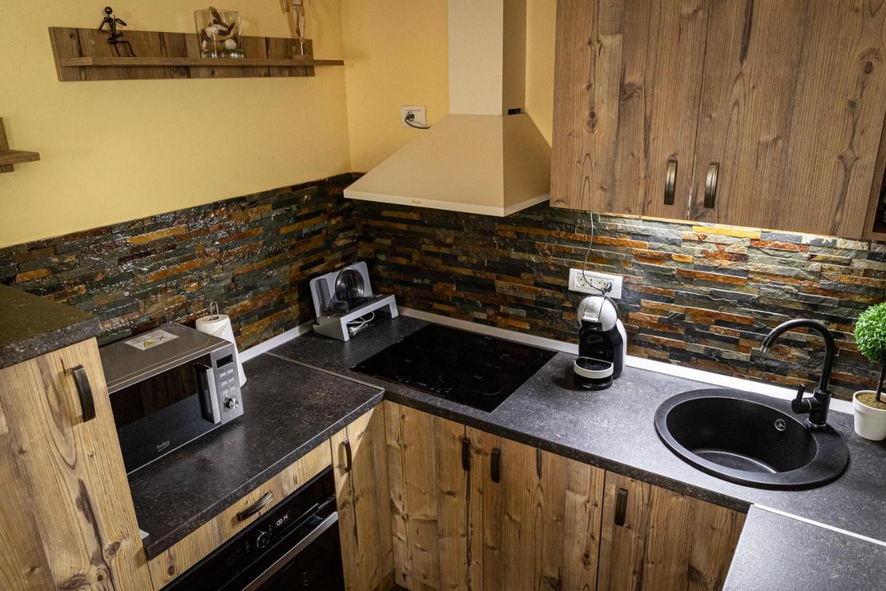 Villa Wild Petrosani Ngoại thất bức ảnh