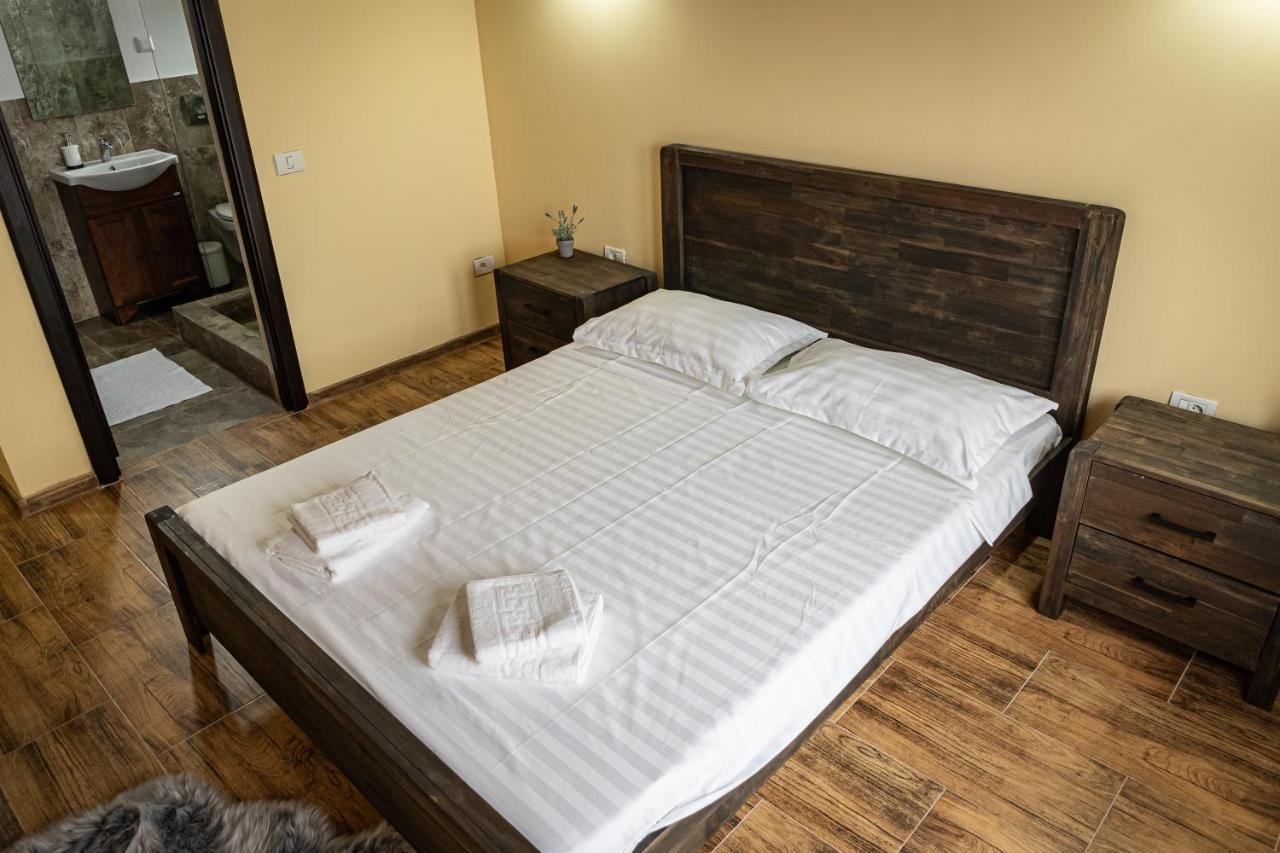 Villa Wild Petrosani Ngoại thất bức ảnh
